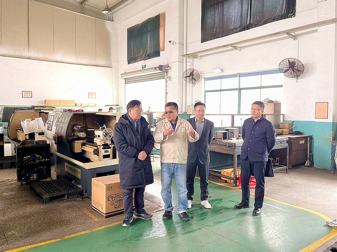 省供銷(xiāo)社副主任沈省文到浙茶集團檢查安全生產(chǎn)工作