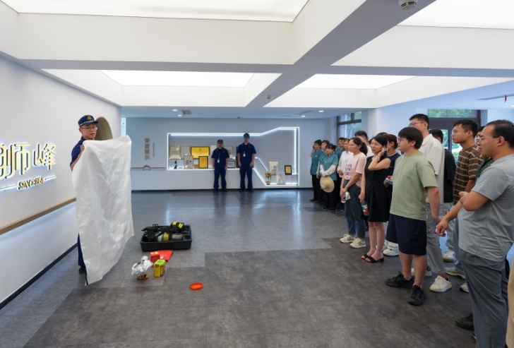 浙茶集團獅峰茶業(yè)公司開(kāi)展消防安全演練